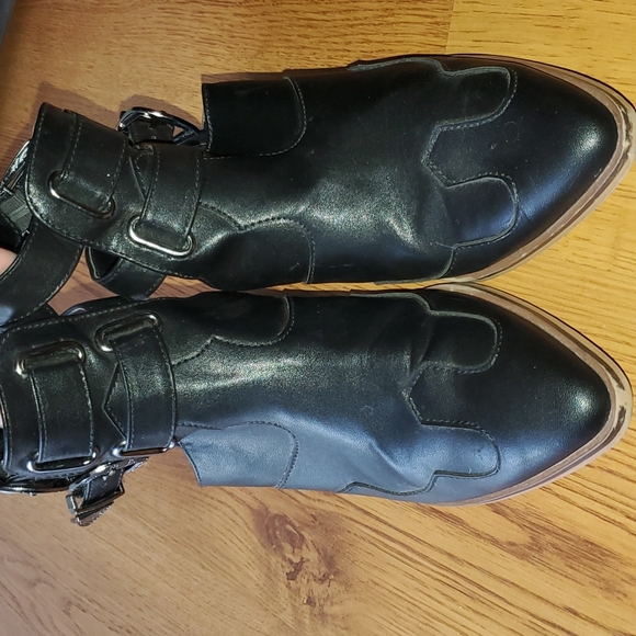 Carlos by Carlos Santana buckle heels size 7 M - Picture 4 of 10